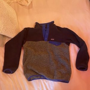 Patagonia boys sweatshirt